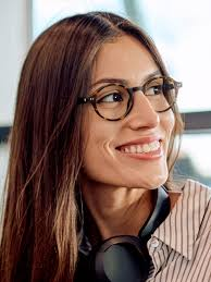 Women's optical eyewear